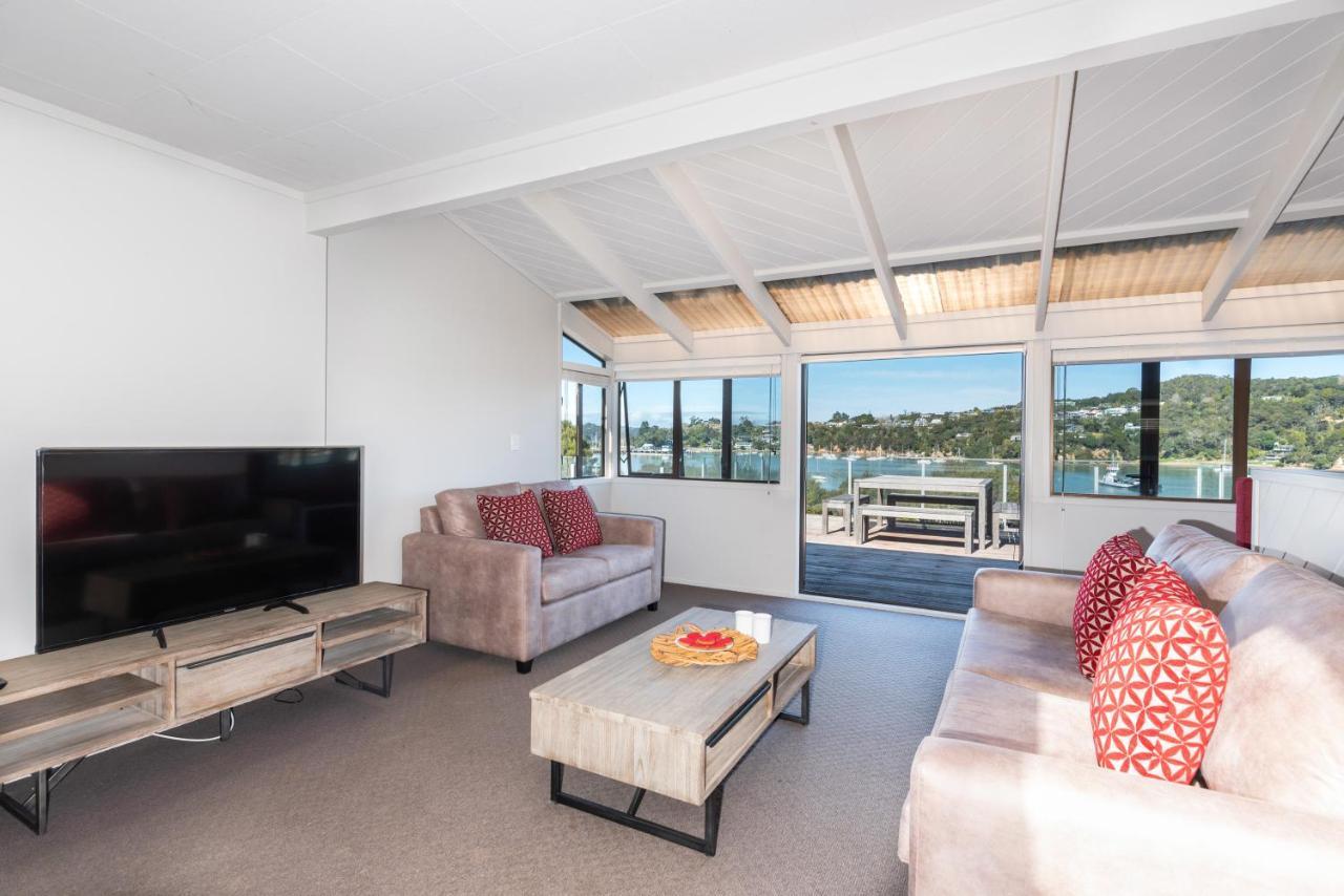 The Tide Watcher - Okiato Holiday Home Opua 外观 照片